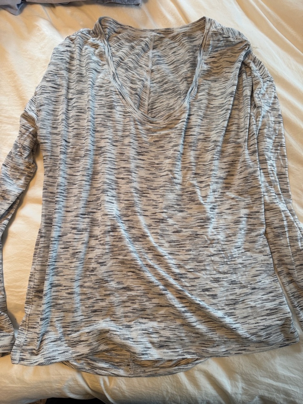 lululemon athletica Light Gray Space-Dye Long Sleeve V-Neck Top